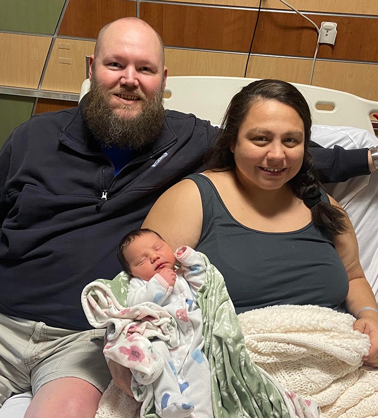 At 9:33 a.m. on January 1, Saint Joseph London delivered its first baby of 2024. Tressie Smith and Rodney Smith from Booneville welcomed Maggie Ann Smith. She weighed 8 lbs. 3 oz. and was 19 inches long.